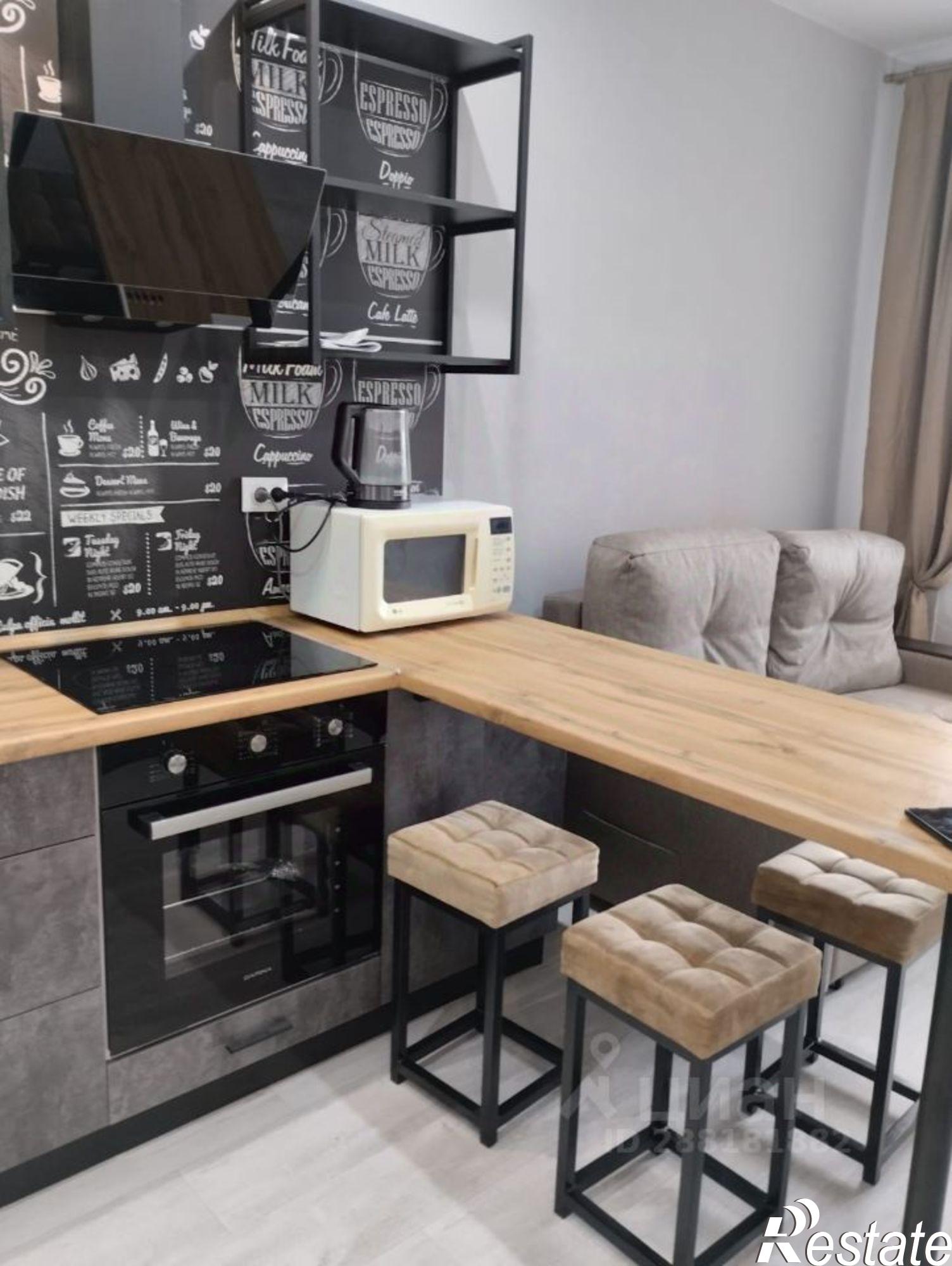 Сдать квартиру за 33 000 рублей на улица Аделя Кутуя, 110Д к3