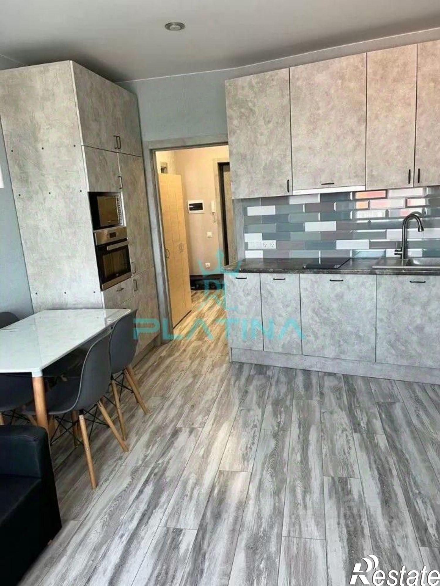 Сдать квартиру за 35 000 рублей на улица Павлюхина, 108Б