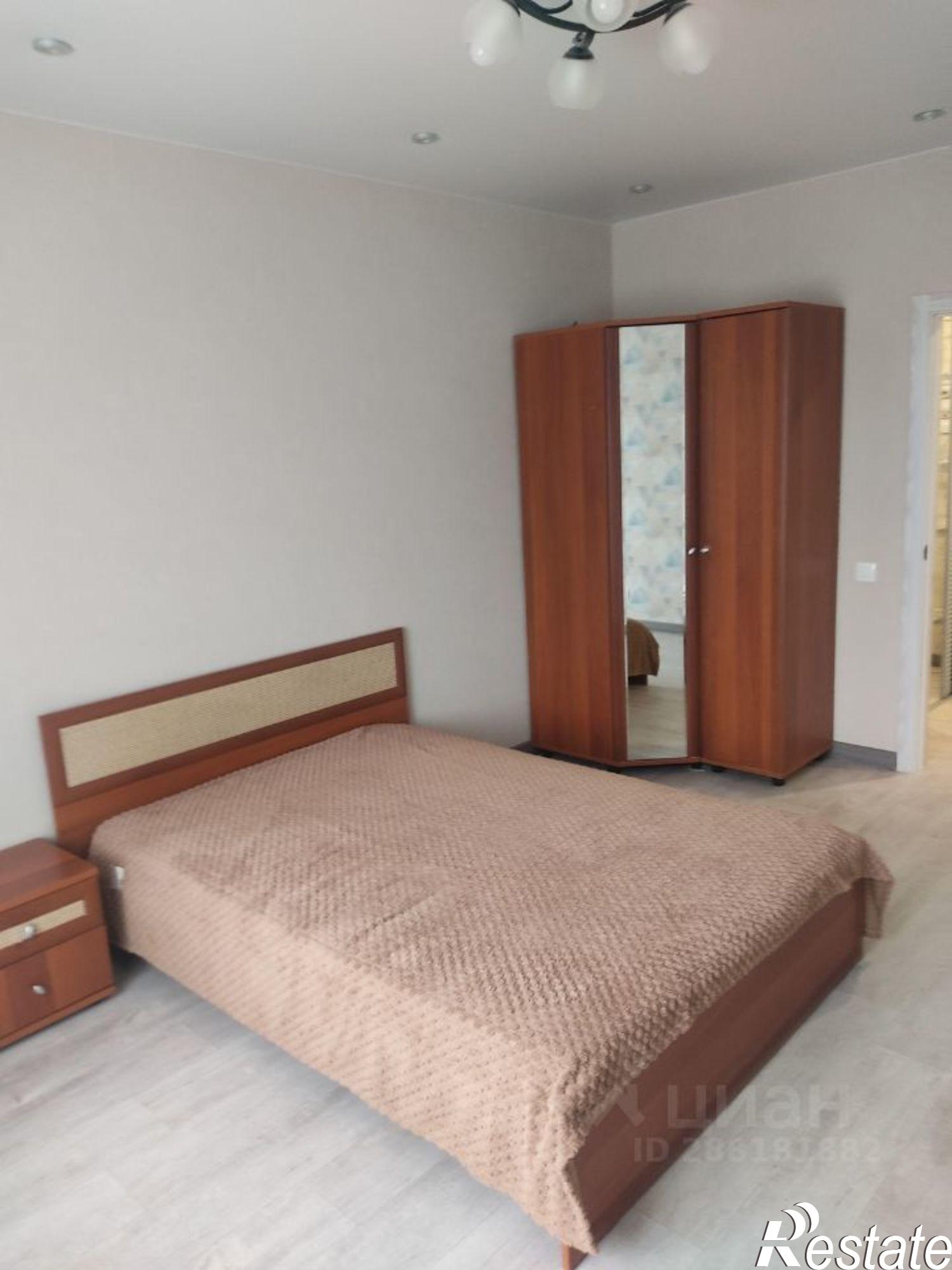 Сдать квартиру за 33 000 рублей на улица Аделя Кутуя, 110Д к3