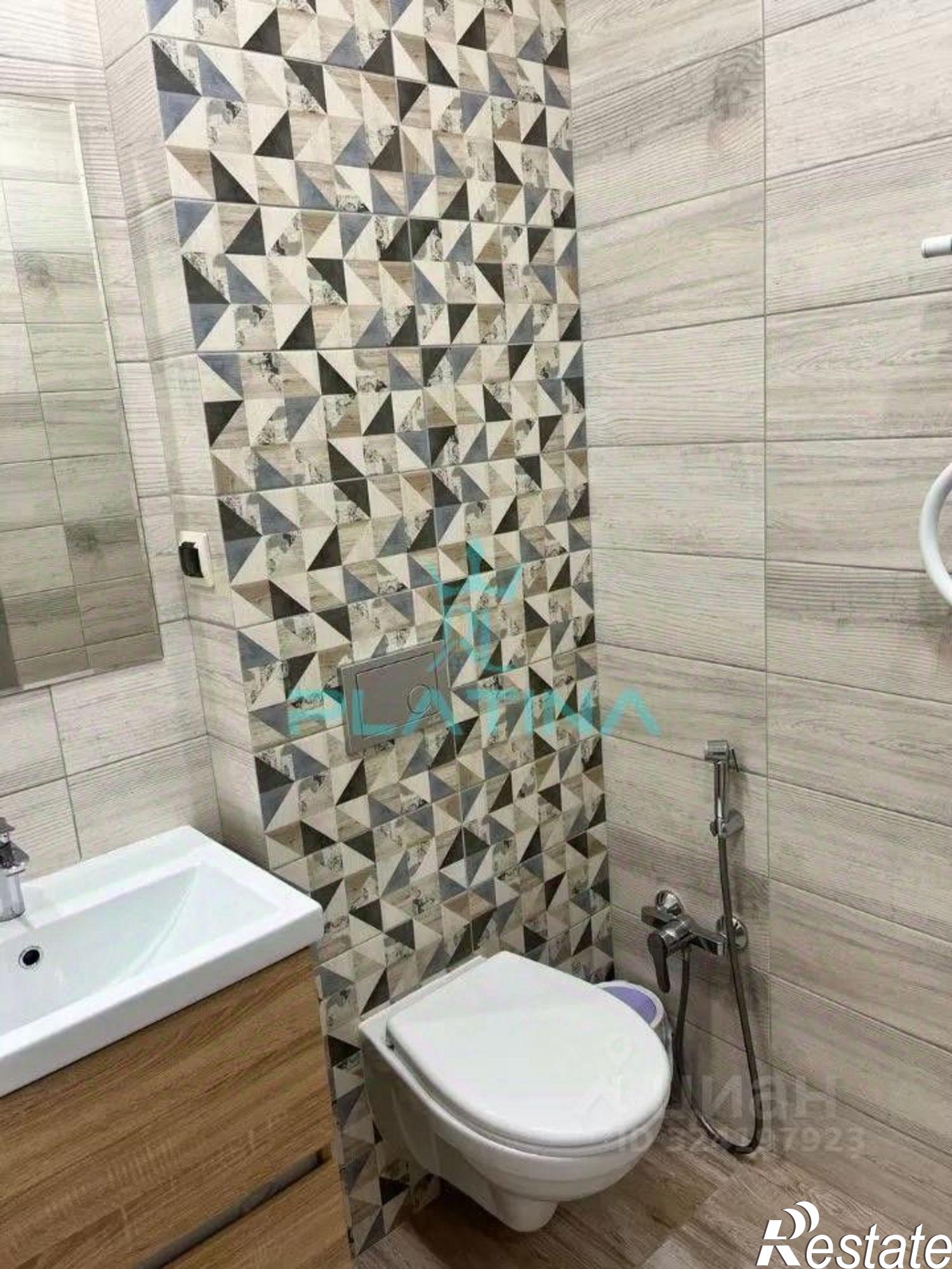 Сдать квартиру за 35 000 рублей на улица Павлюхина, 108Б