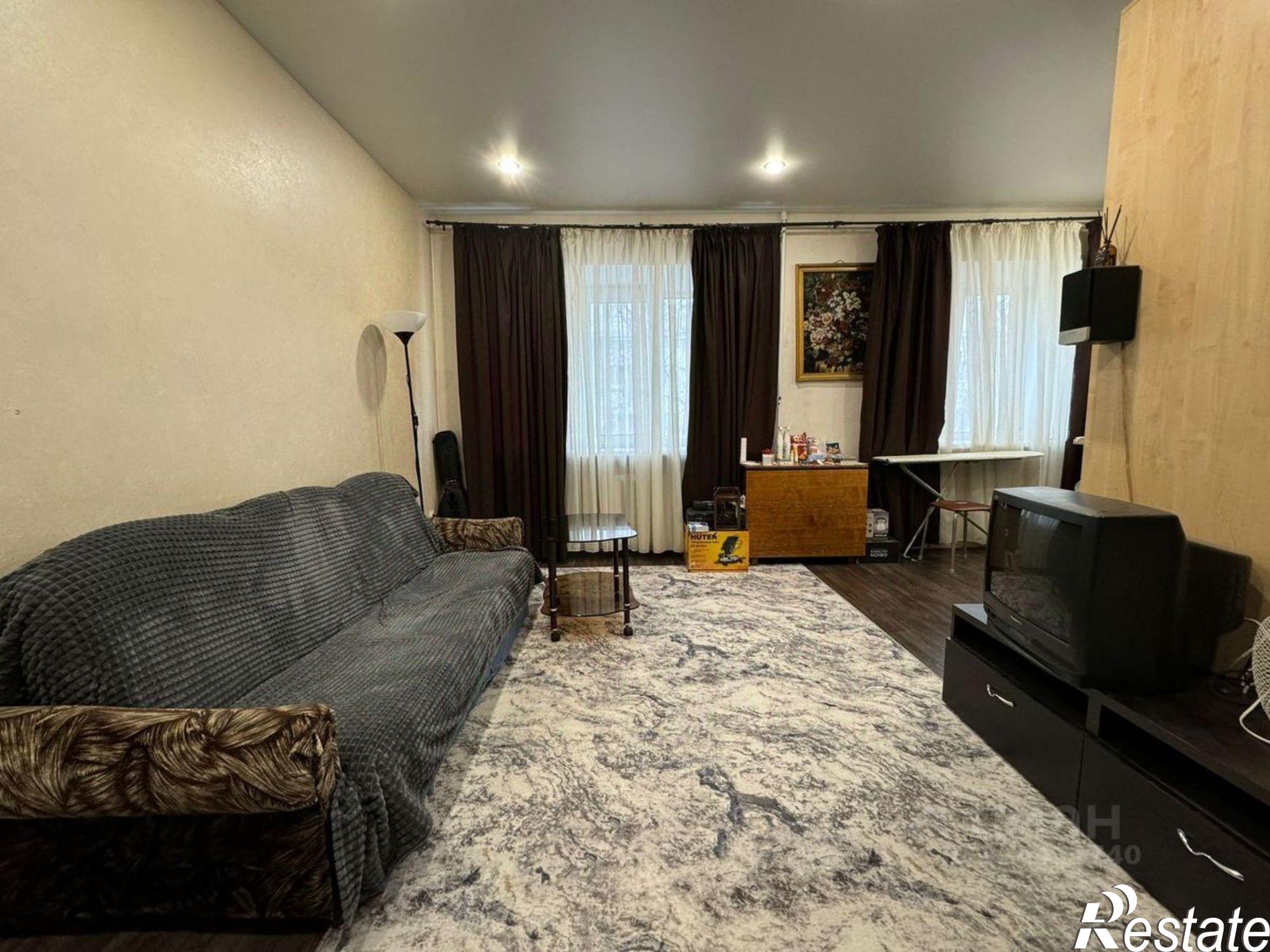 Сдать квартиру за 28 000 рублей на улица Восстания, 72