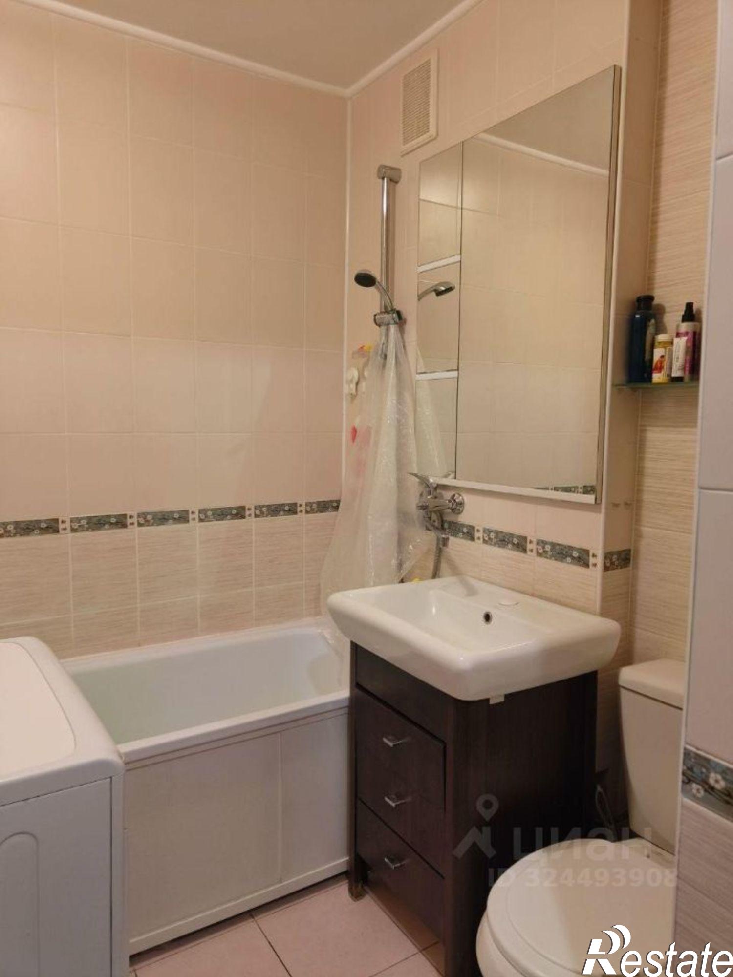 Сдать квартиру за 35 000 рублей на ул Октябрьская, 3