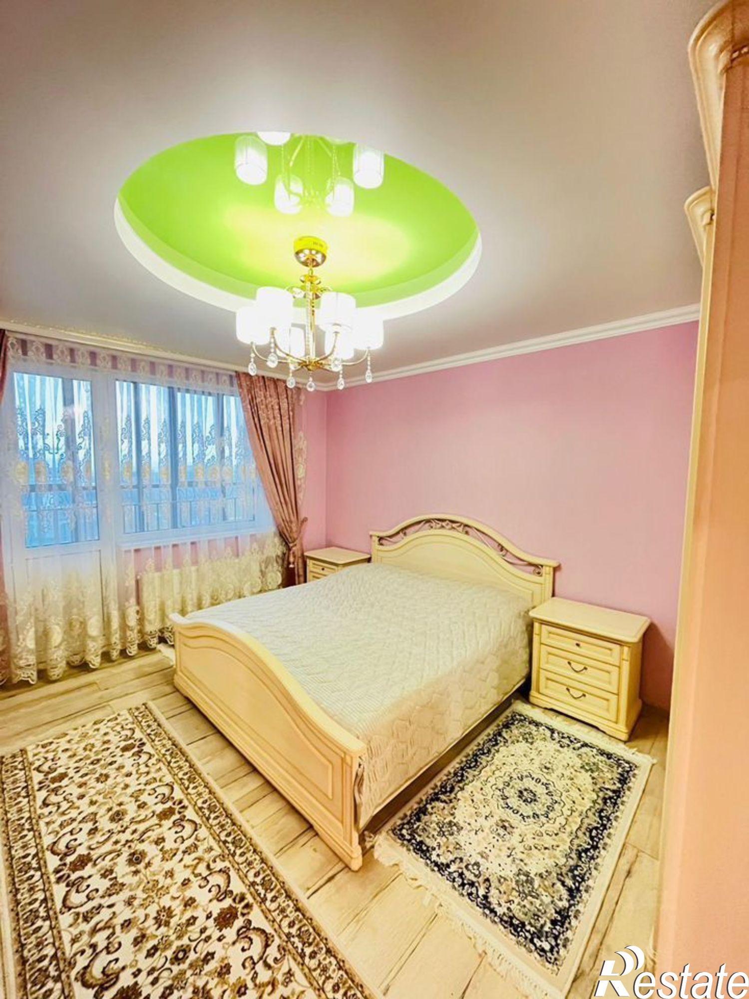 Сдать квартиру за 45 000 рублей на пр-кт Победы, 139А 2