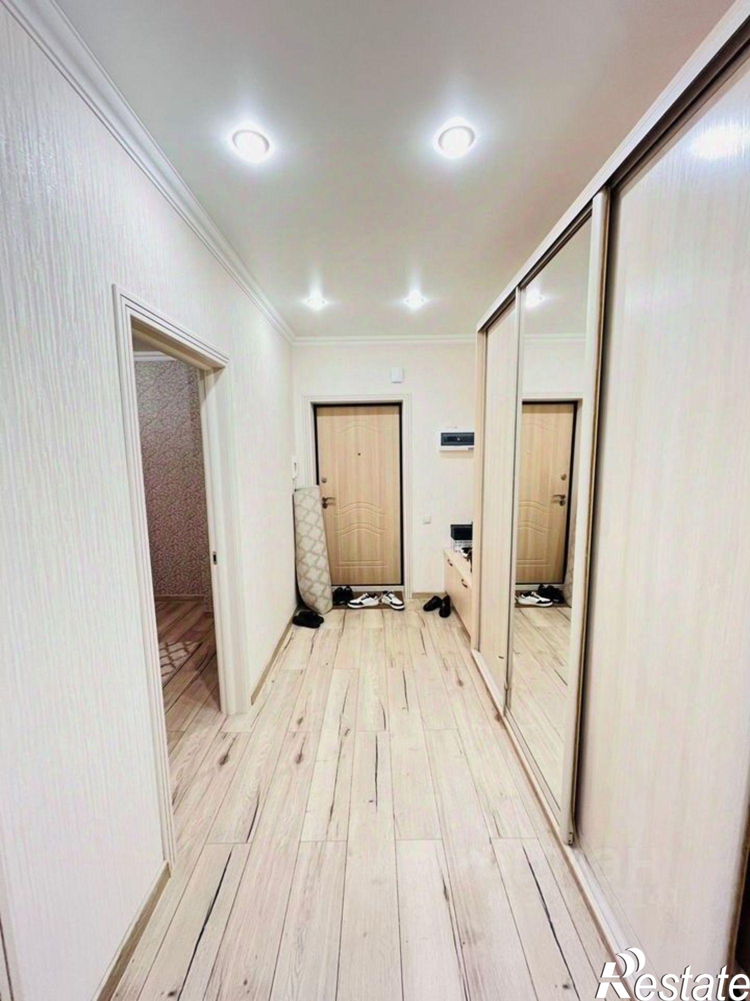 Сдать квартиру за 45 000 рублей на пр-кт Победы, 139А 2