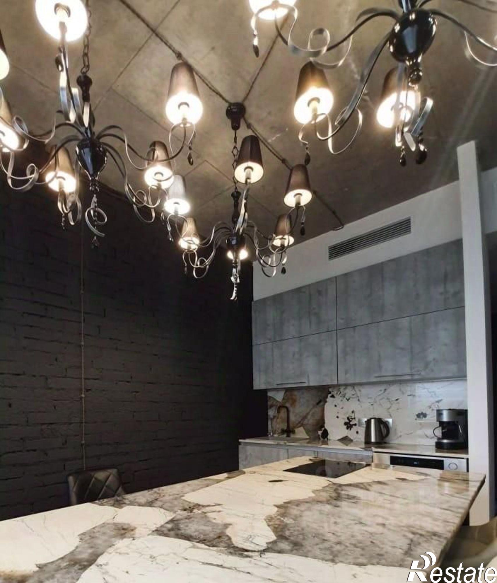 Сдать квартиру за 95 000 рублей на ул Татарстан, 14/59