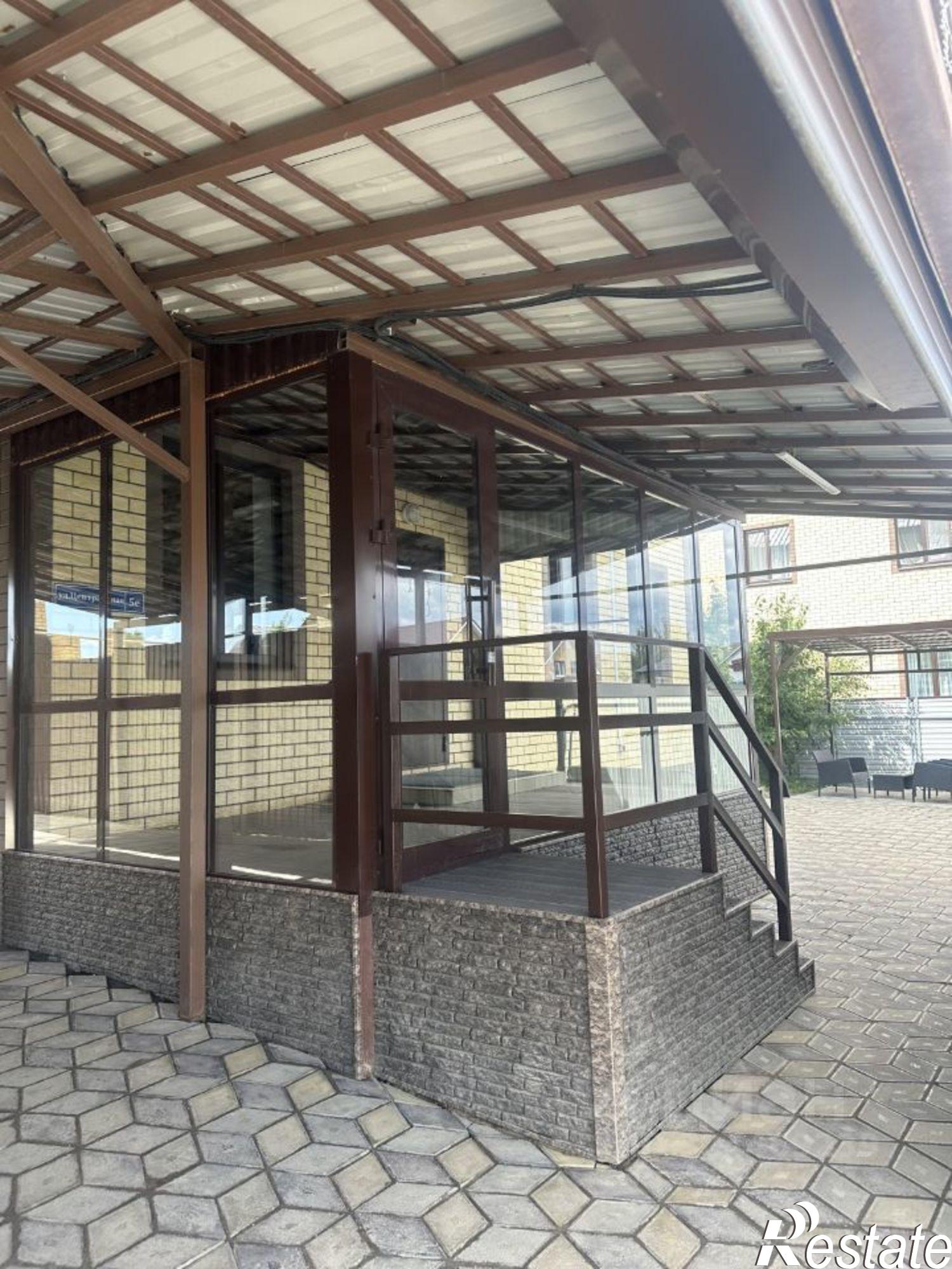 Купить дачу, дом, коттедж за 19 000 000 рублей на Центральная улица, 5Е