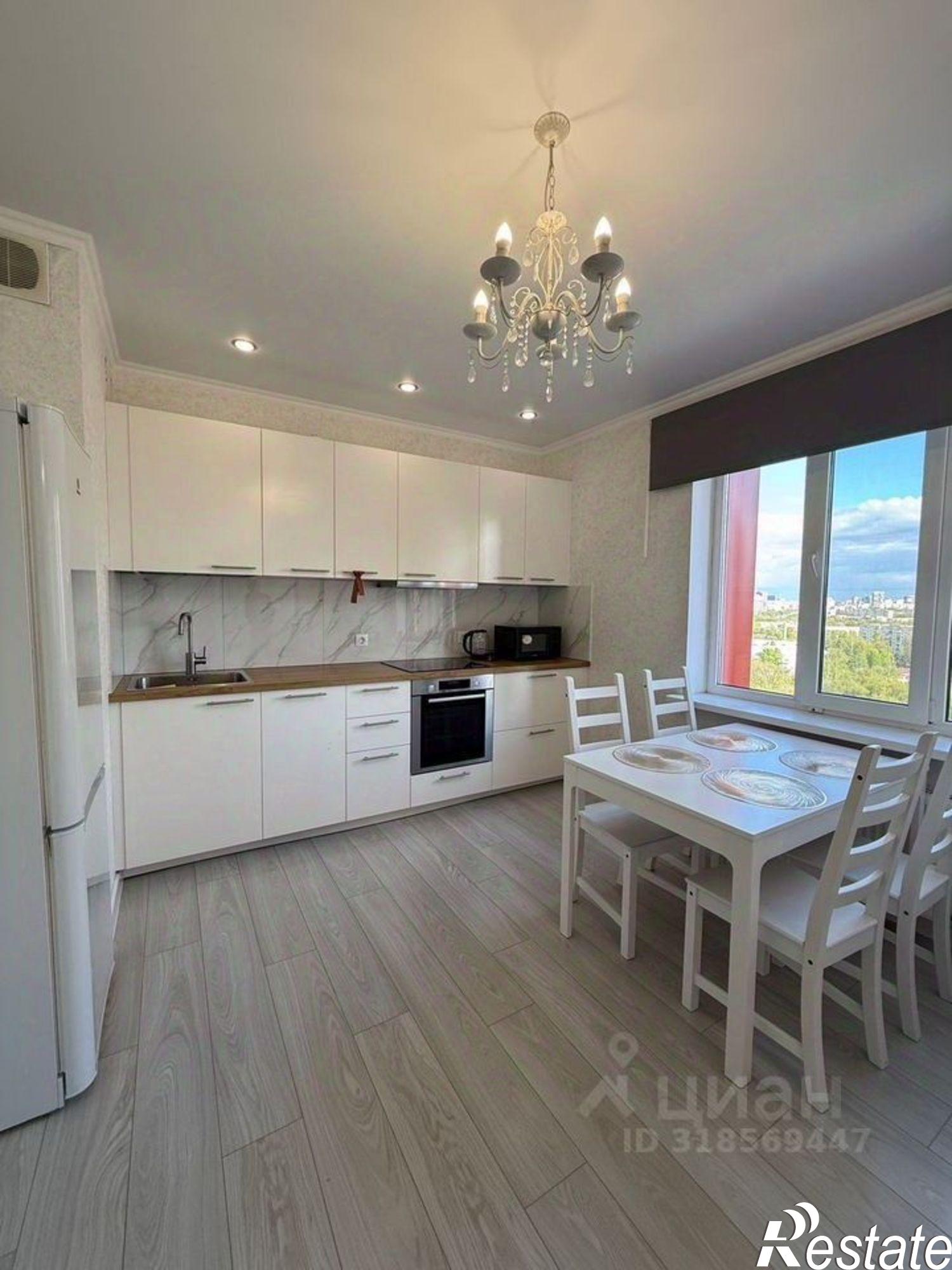 Купить квартиру за 17 990 000 рублей на ул Аметьевская магистраль, 16 3