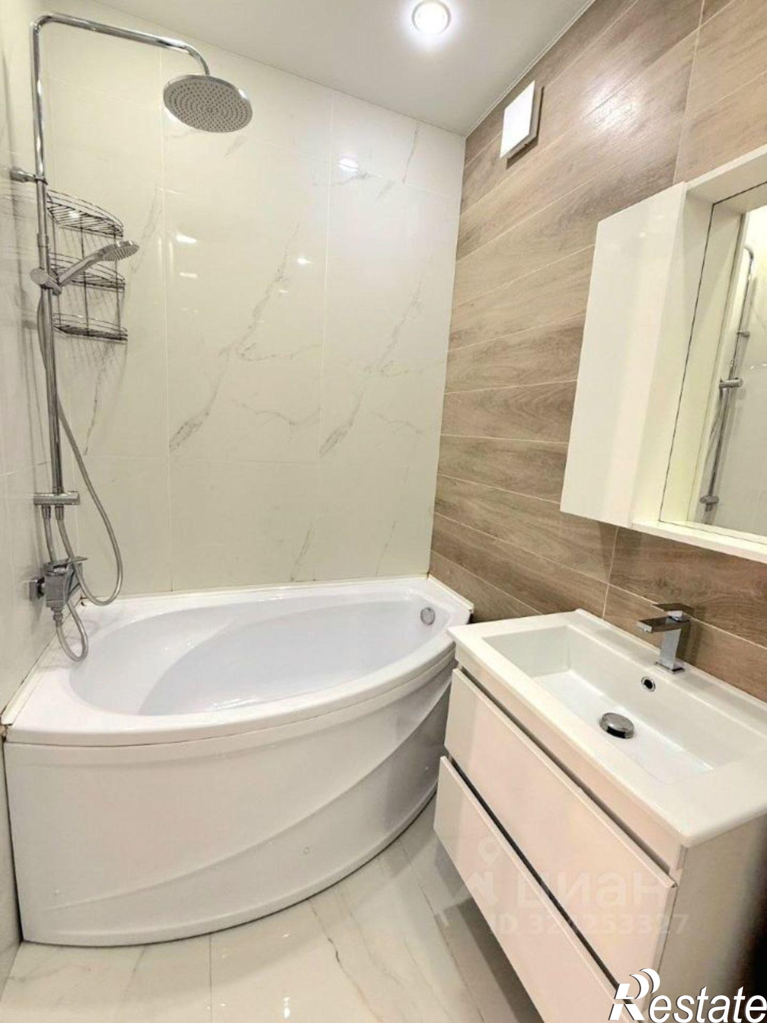 Купить квартиру за 10 700 000 рублей на ул Енисейская, 4А