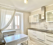 2-комн, 75кв м, этаж 8/9 ул Галимджана Баруди, 18А