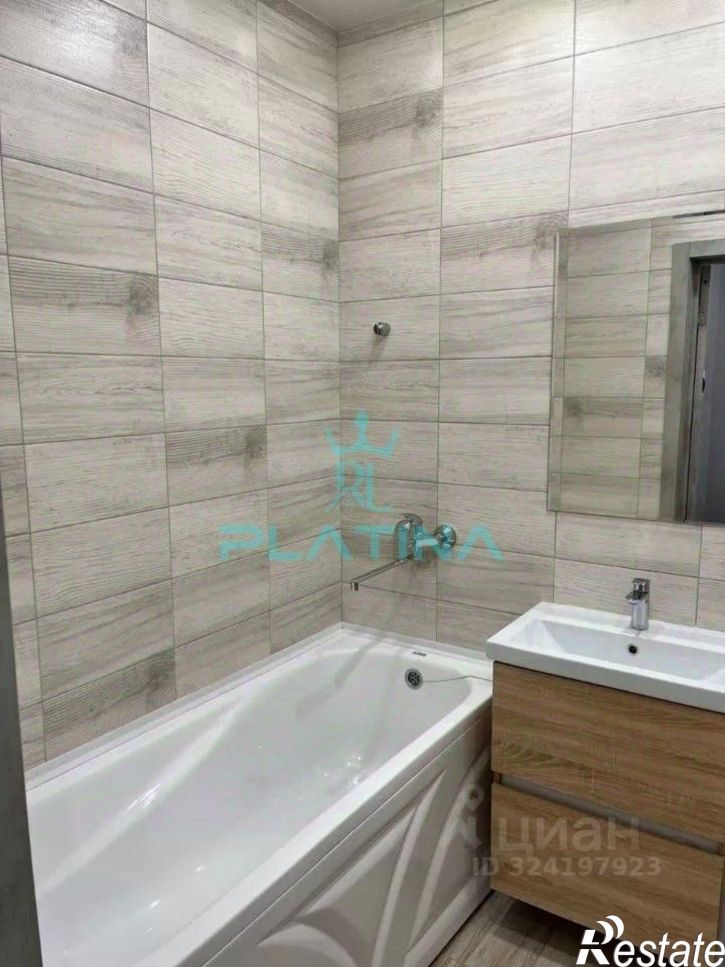 1-комн квартира улица Павлюхина, 108Б,  д. 108Б