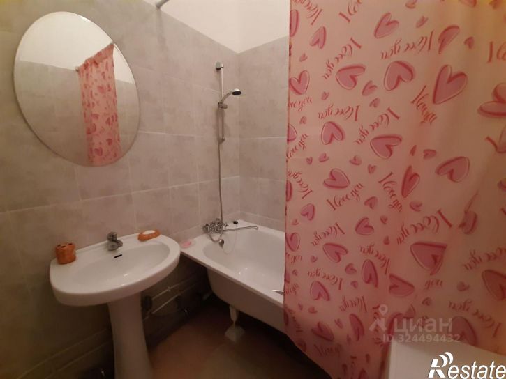 2-комн квартира Чистопольская улица, 32,  д. 32