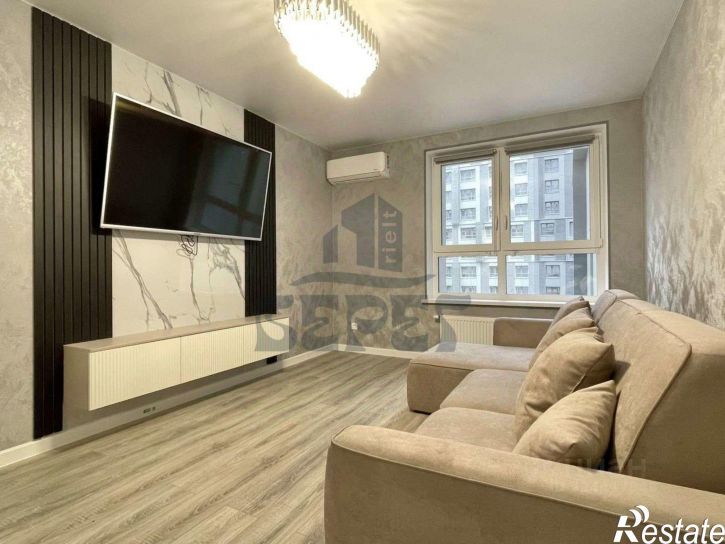 2-комн квартира ул Петра Полушкина, 10/2,  д. 10/2