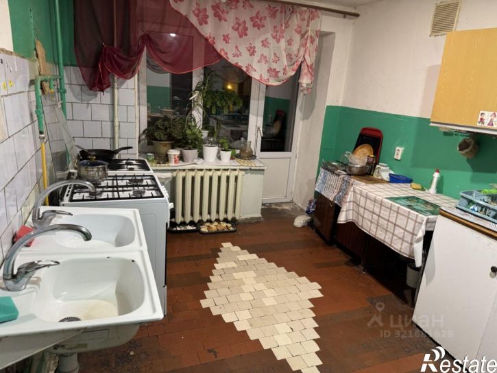 Комната пр-кт Победы, 45,  д. 45