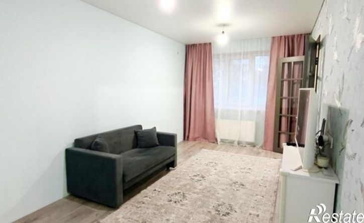 2-комн квартира улица Айдарова, 8А,  д. 8А