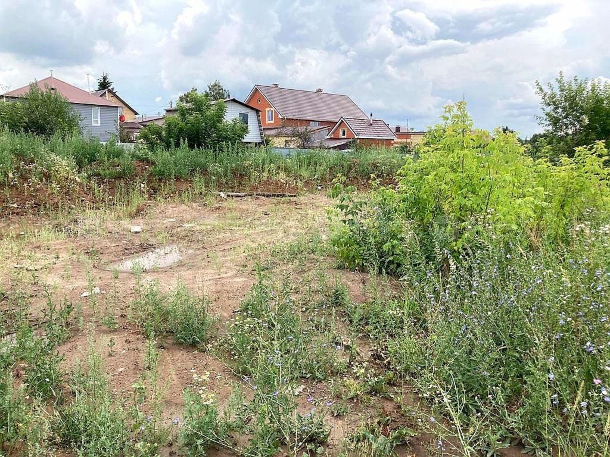 Купить землю, земельный участок за 18 000 000 рублей на ул. Школьная, дом 228