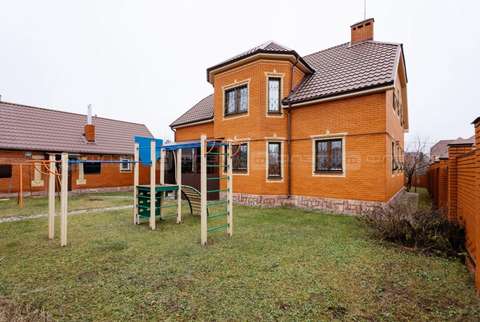 Купить дачу, дом, коттедж за 40 000 000 рублей на ул. Нагорная (Новая Сосновка)