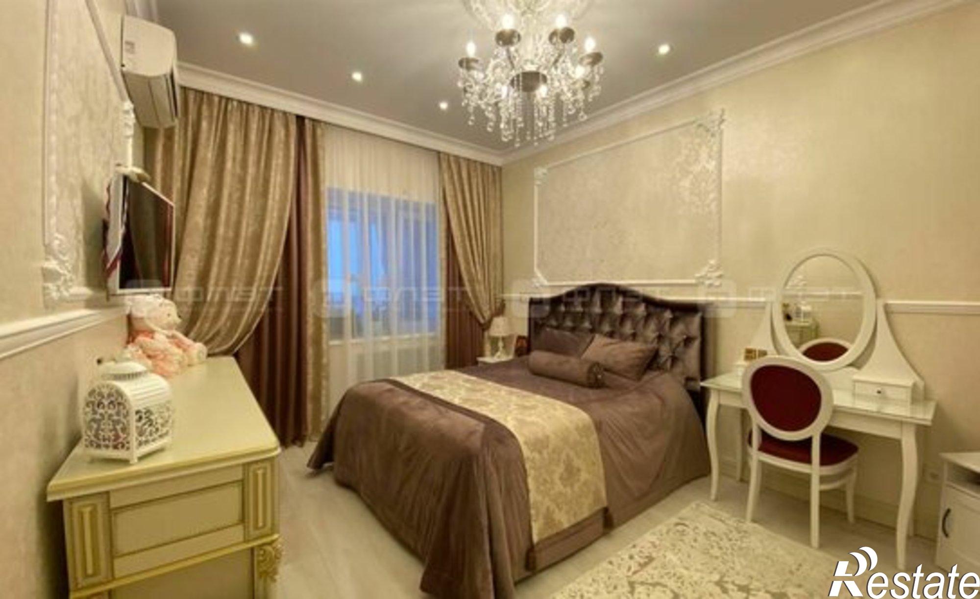 Купить квартиру за 42 000 000 рублей на Чистопольская улица, 38