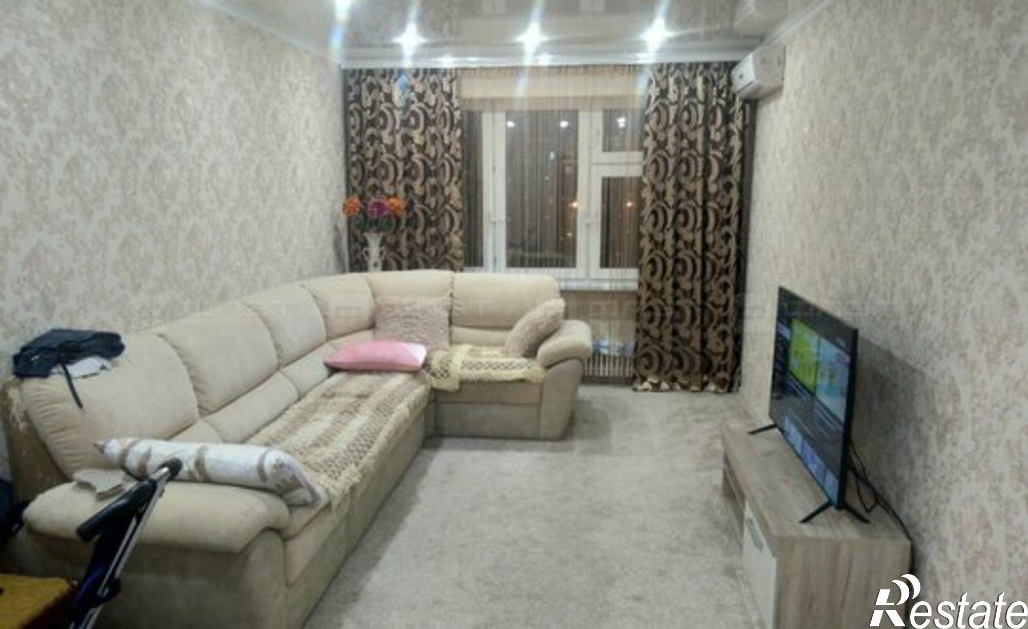 Купить квартиру за 10 500 000 рублей на ул Академика Глушко, 9 2