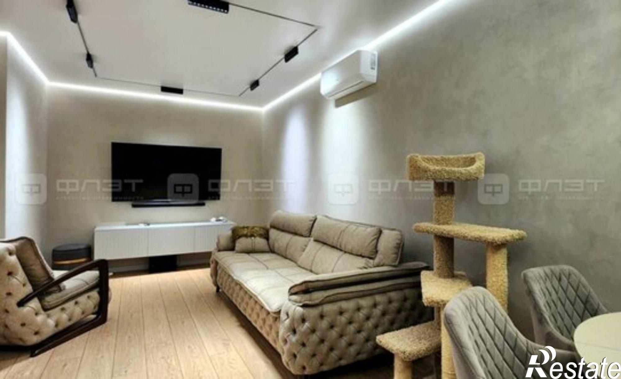 Купить квартиру за 12 290 000 рублей на улица Адоратского, 1Б