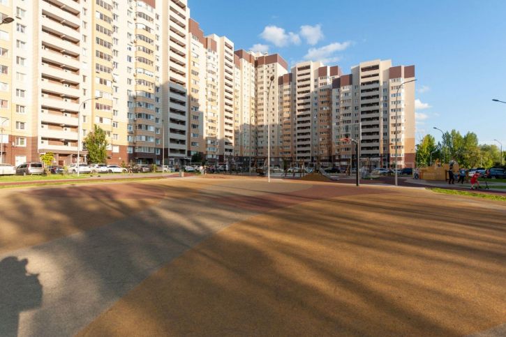 3-комн квартира пр-кт. Универсиады, дом 16