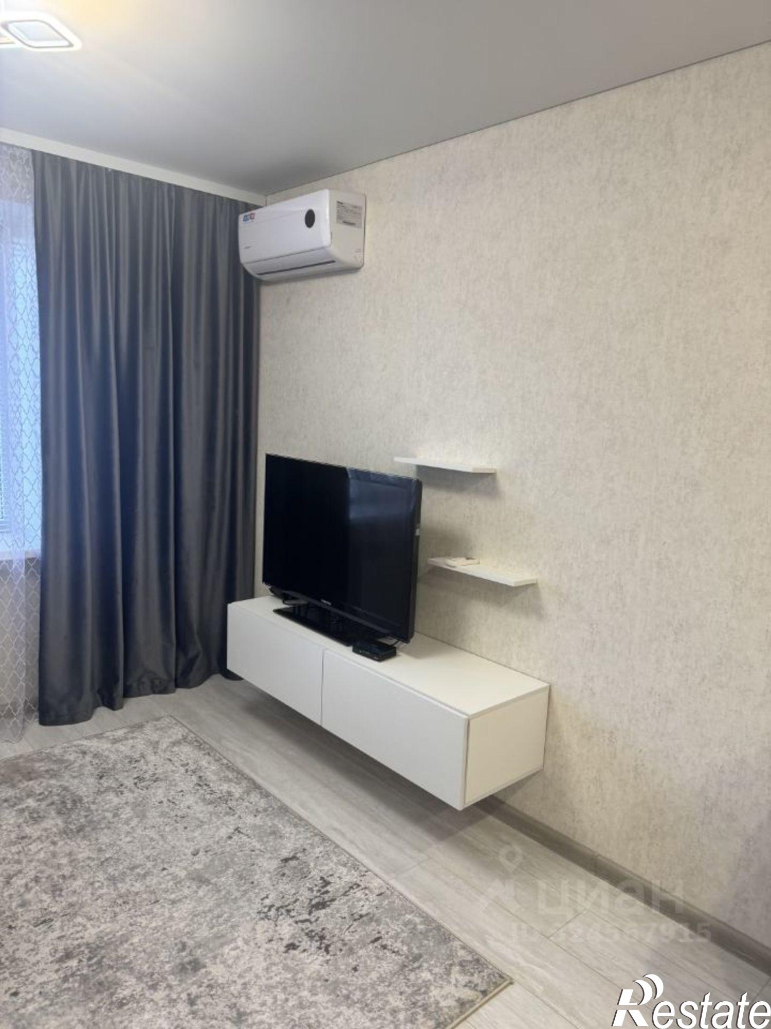 Сдать квартиру за 35 000 рублей на улица Дементьева, 7