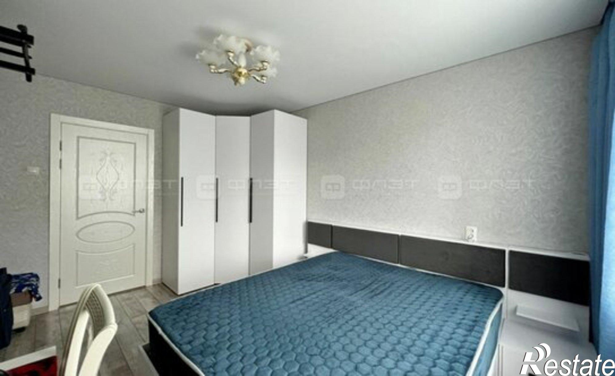 Купить квартиру за 12 000 000 рублей на проспект Ямашева, 102