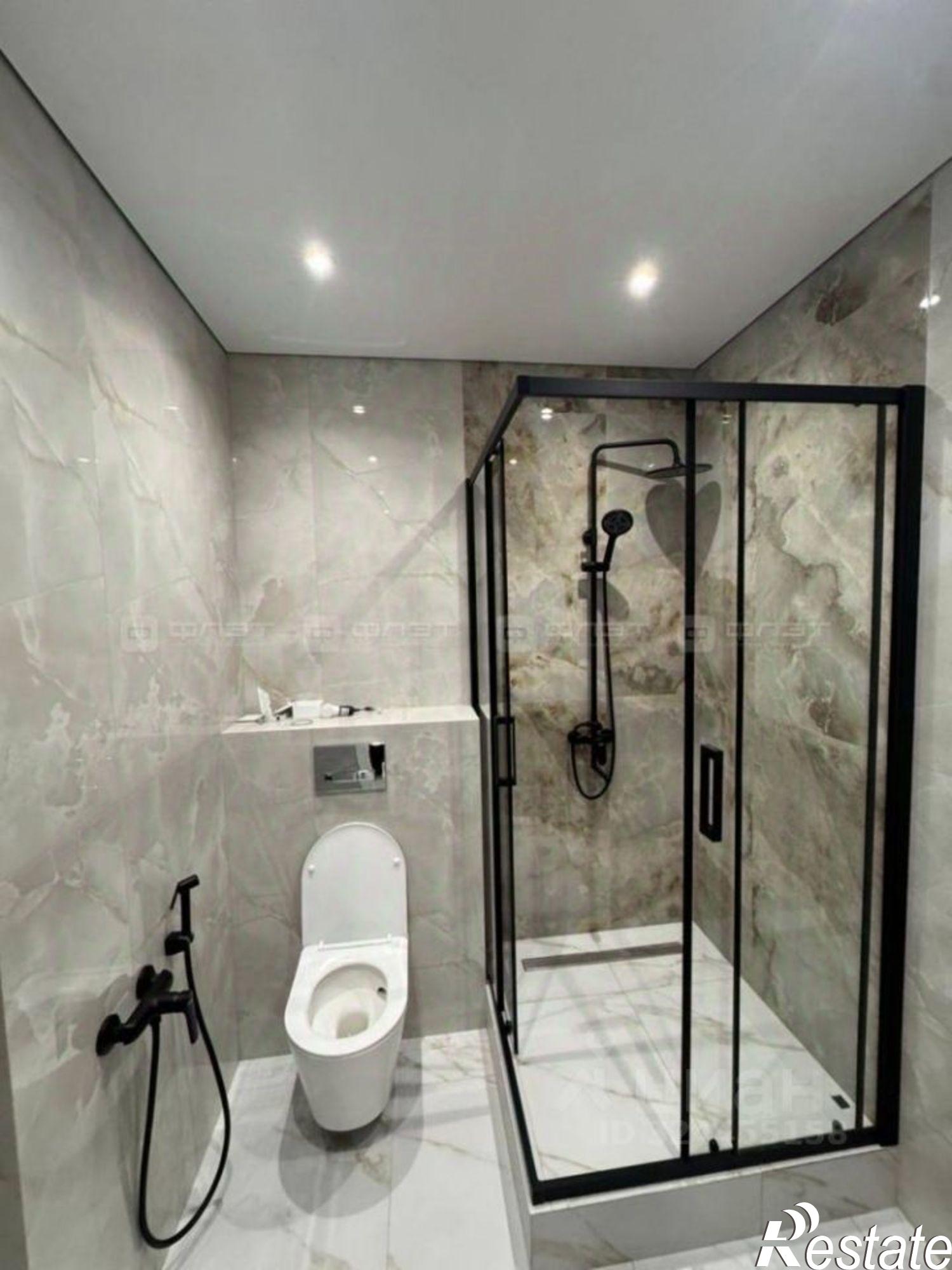 Сдать квартиру за 50 000 рублей на улица Петра Полушкина, 1