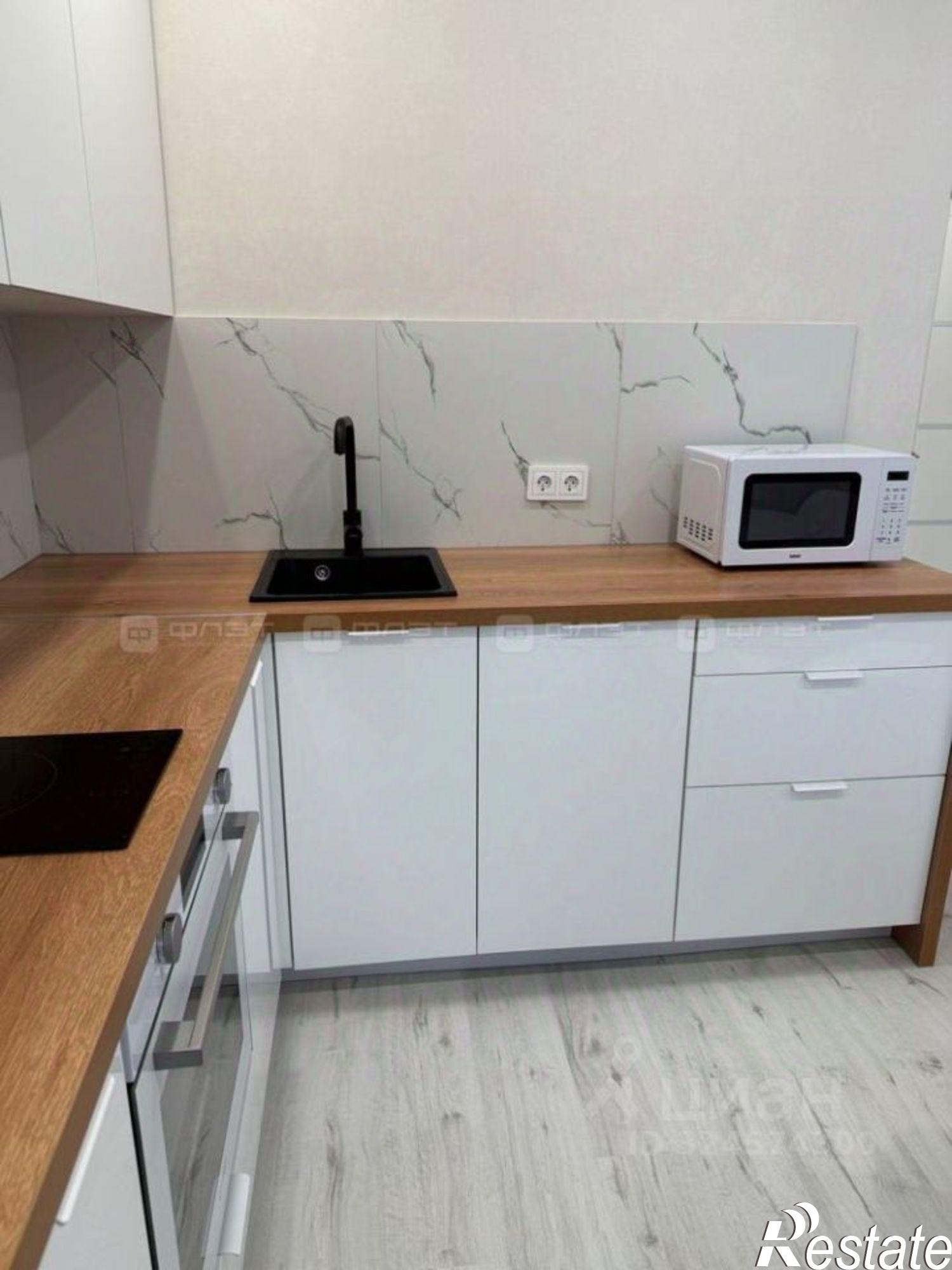 Сдать квартиру за 40 000 рублей на ул Александра Курынова, 1/4