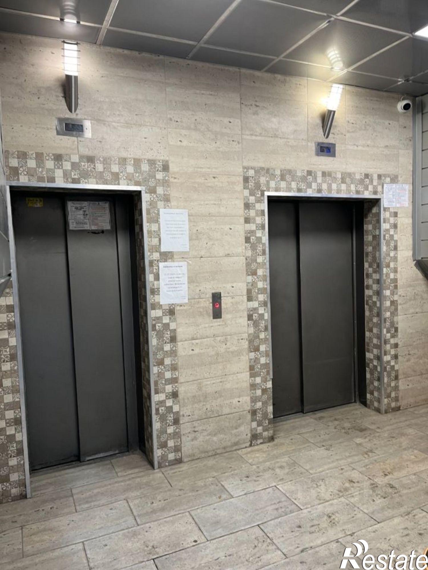 Купить квартиру за 10 000 000 рублей на пр-кт Ямашева, 103А