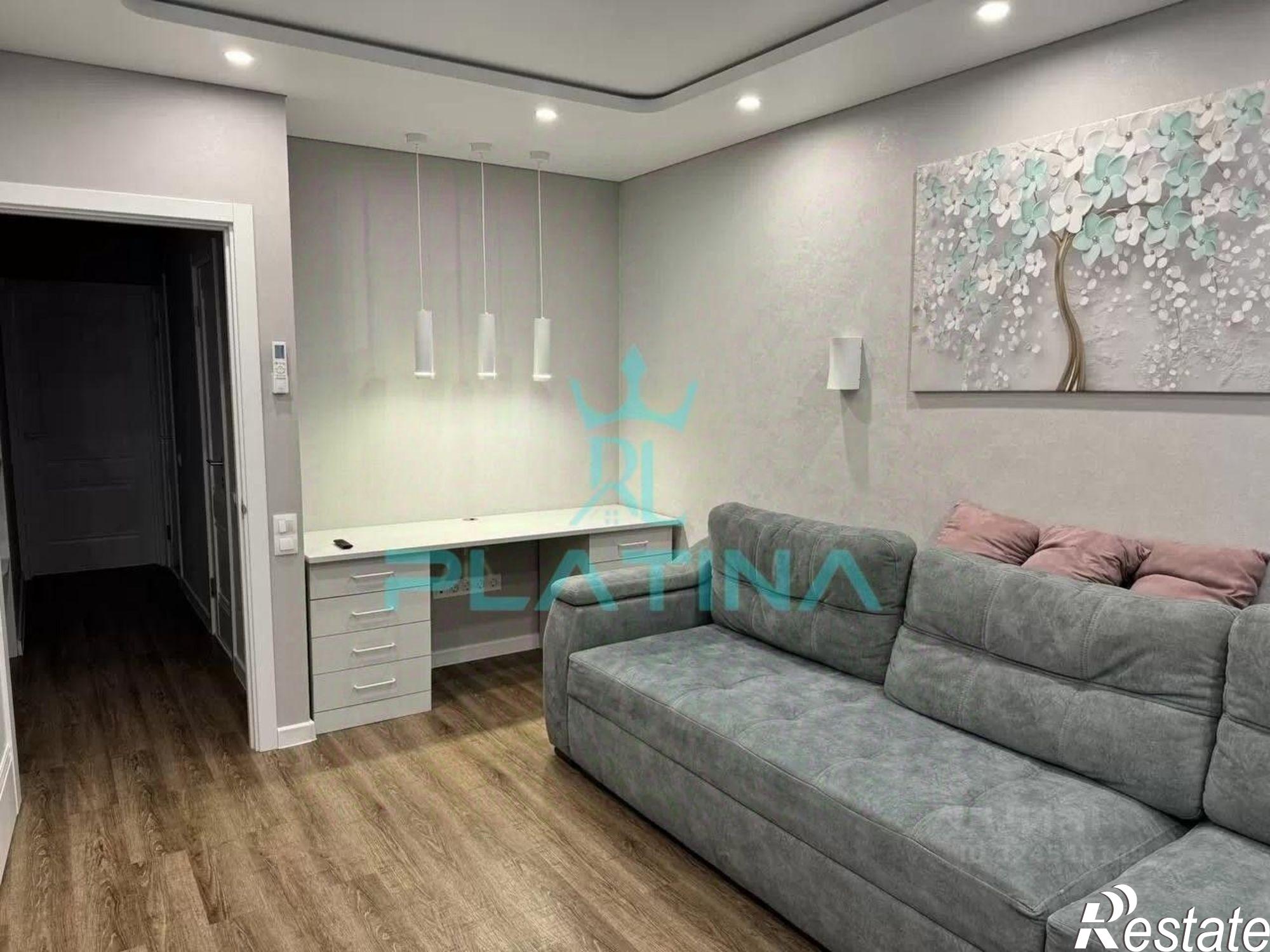 Сдать квартиру за 40 000 рублей на улица Азата Аббасова, 10