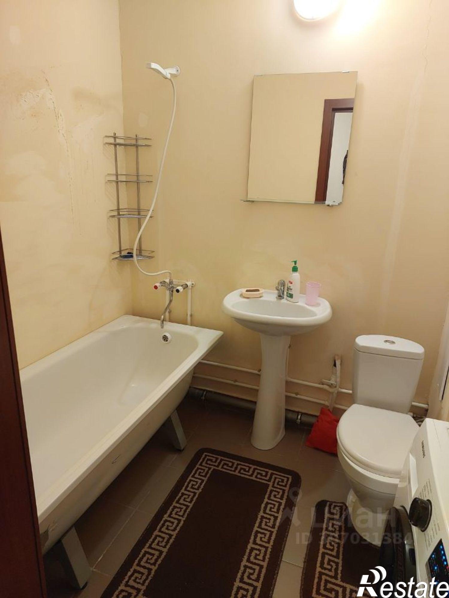 Сдать квартиру за 25 000 рублей на ул Тансык, 7