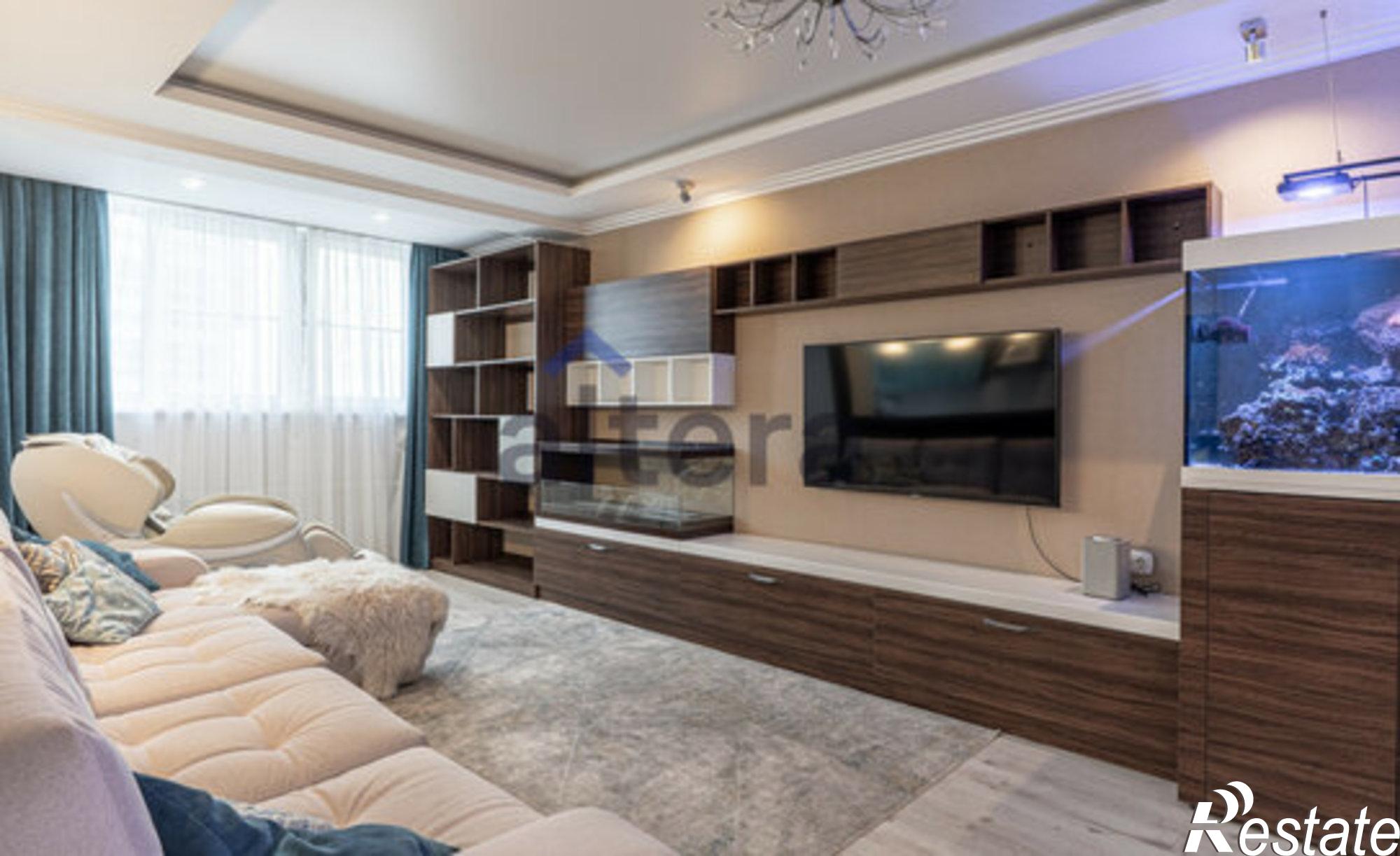 Купить квартиру за 33 499 000 рублей на Комсомольская улица, 1