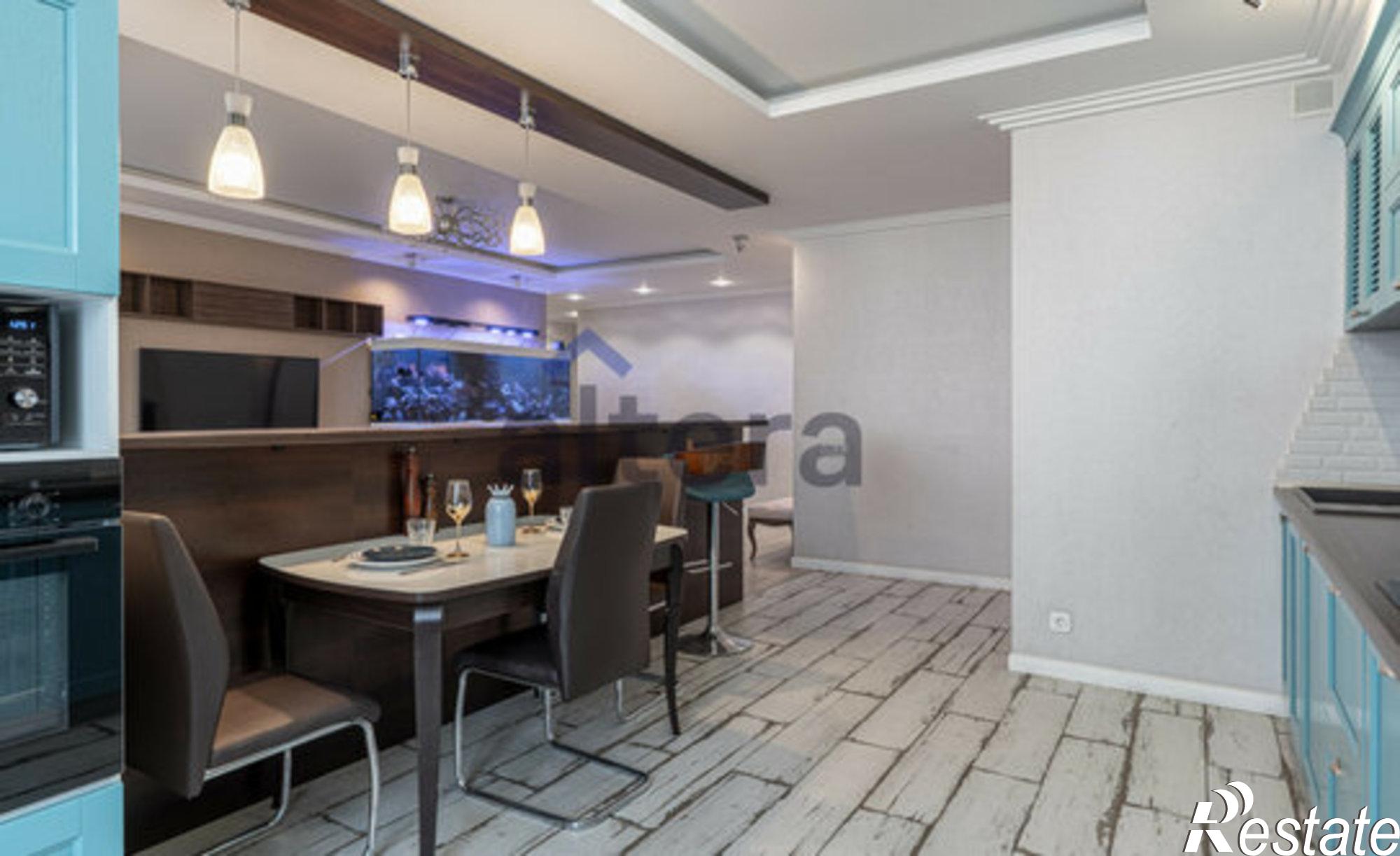 Купить квартиру за 33 499 000 рублей на Комсомольская улица, 1