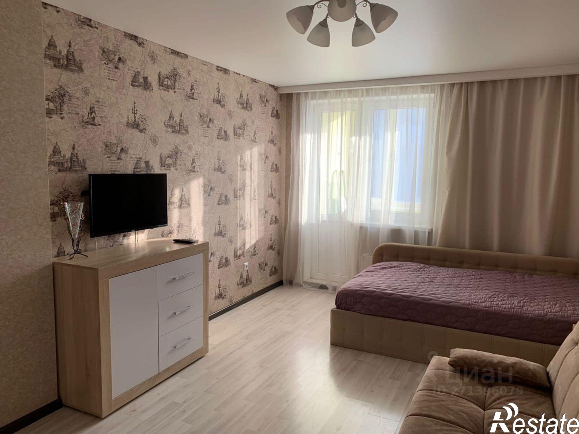 Сдать квартиру за 45 000 рублей на пр-кт Ямашева, 35Б