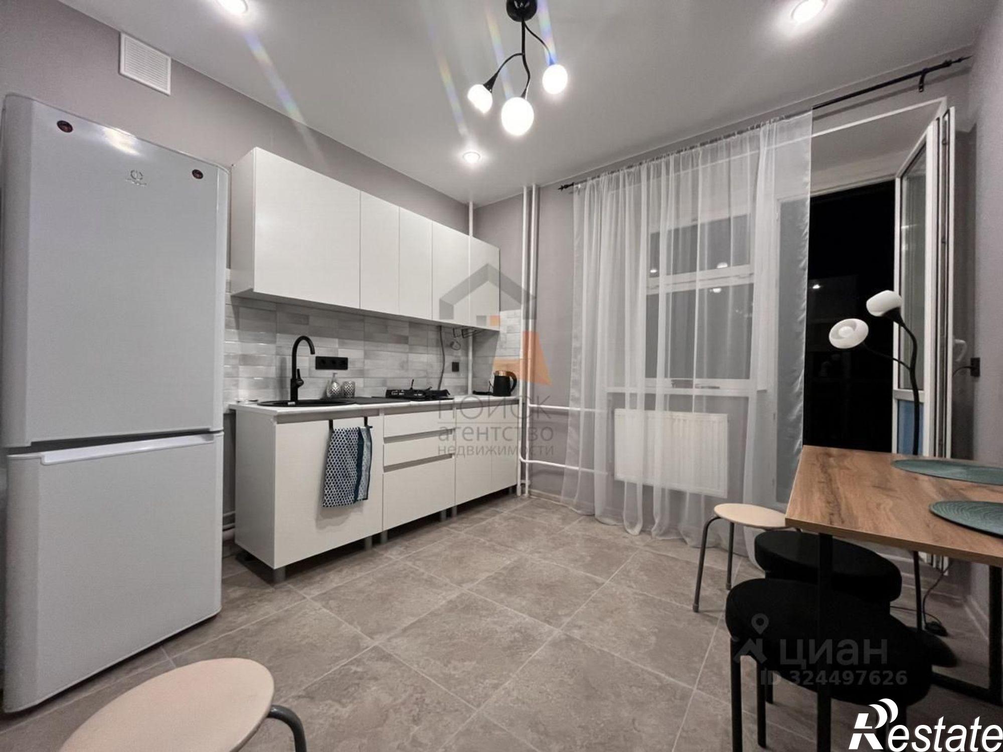 Сдать квартиру за 35 000 рублей на улица Болотникова, 9