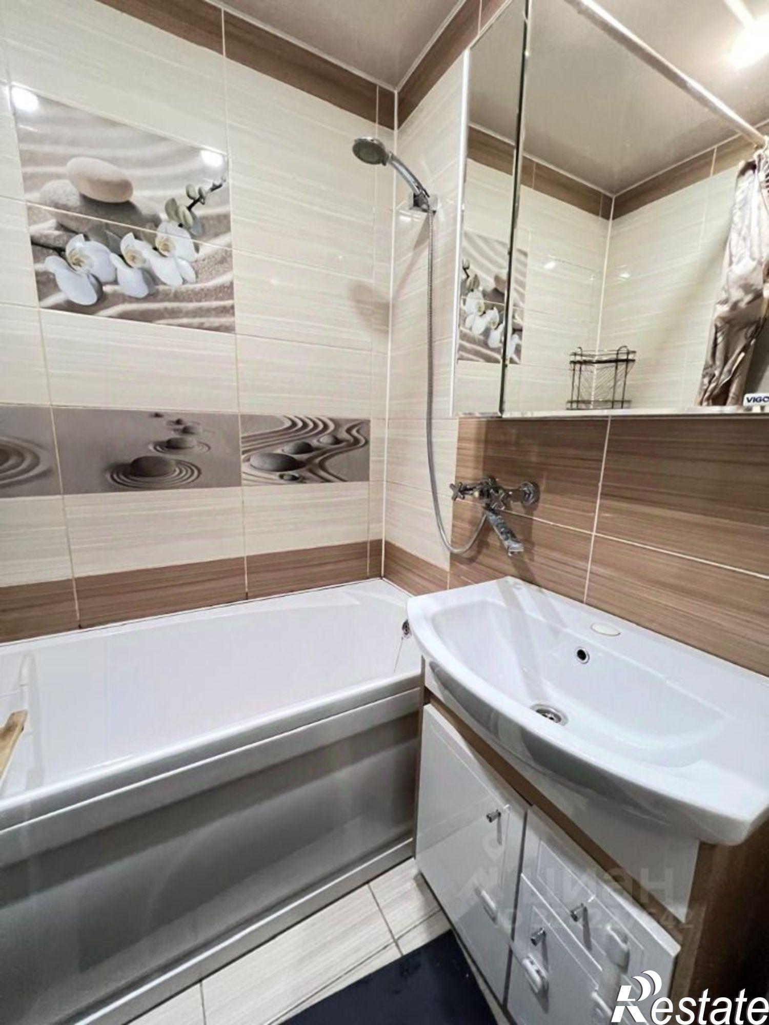 Сдать квартиру за 35 000 рублей на улица Комиссара Габишева, 23