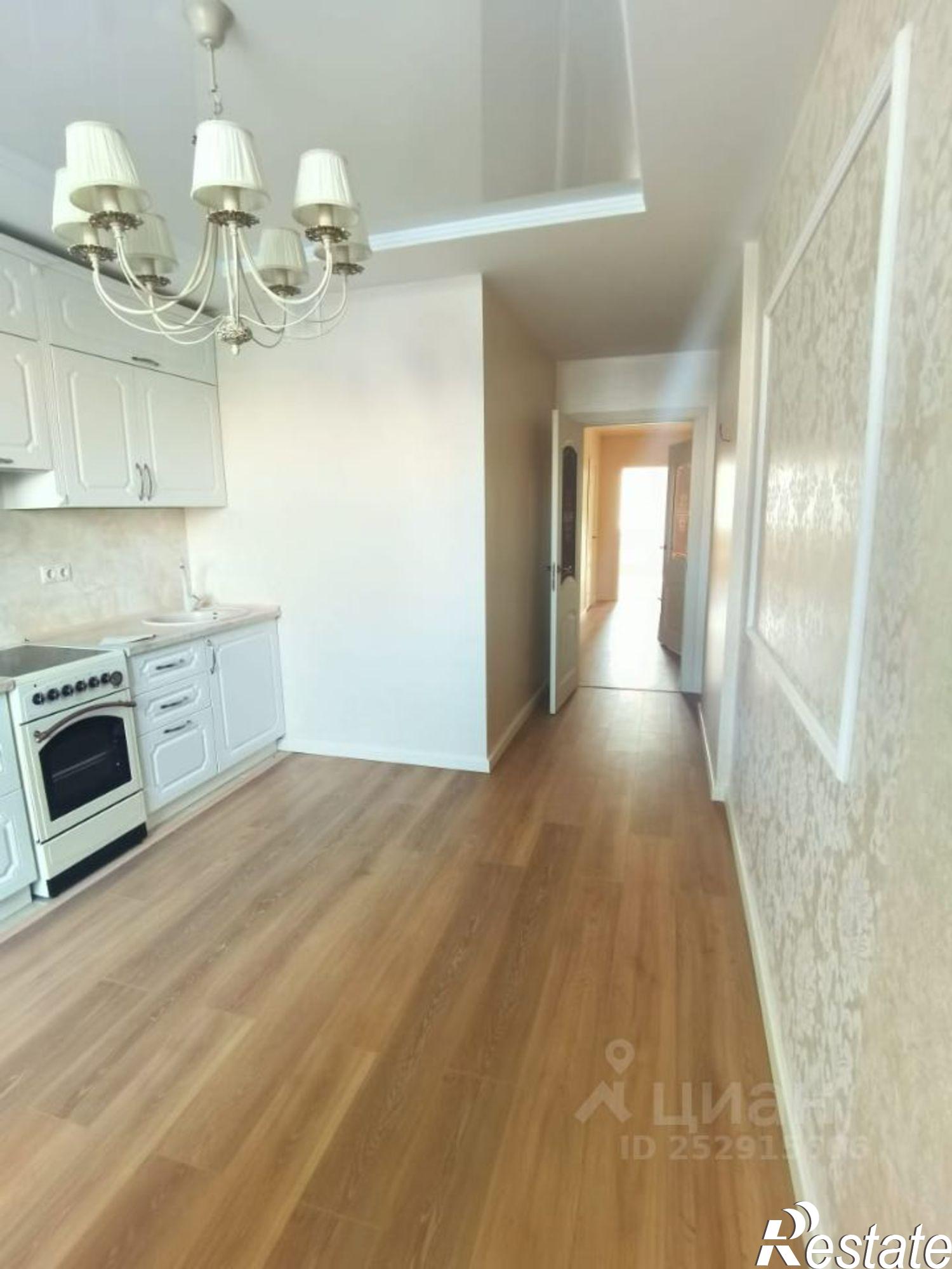 Сдать квартиру за 35 000 рублей на проспект Ямашева, 51