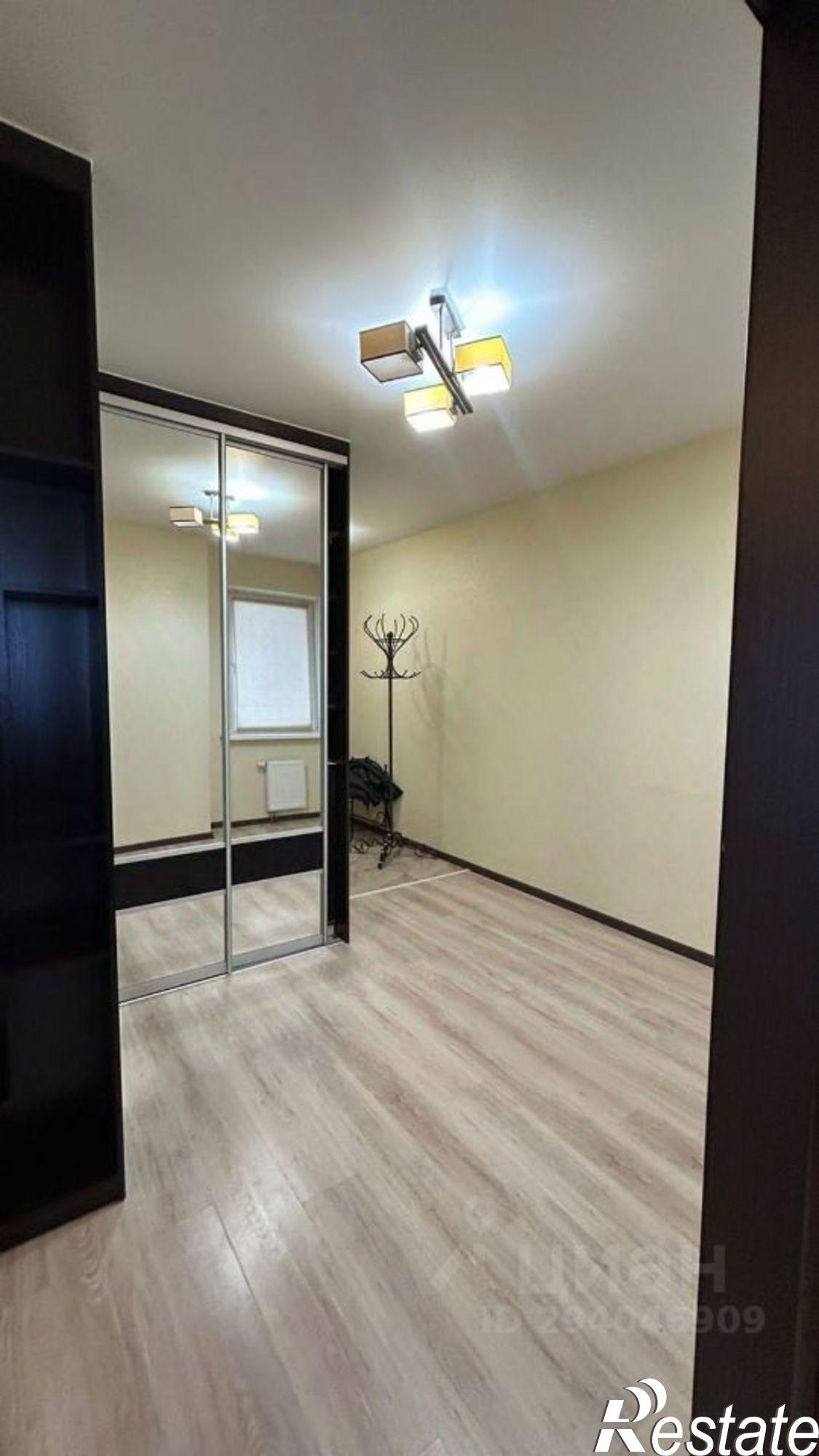 Сдать квартиру за 48 000 рублей на проспект Альберта Камалеева, 34Б