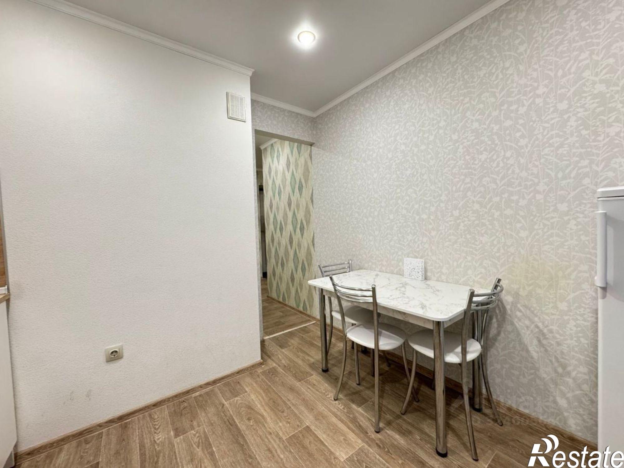 Сдать квартиру за 35 000 рублей на проспект Ямашева, 38