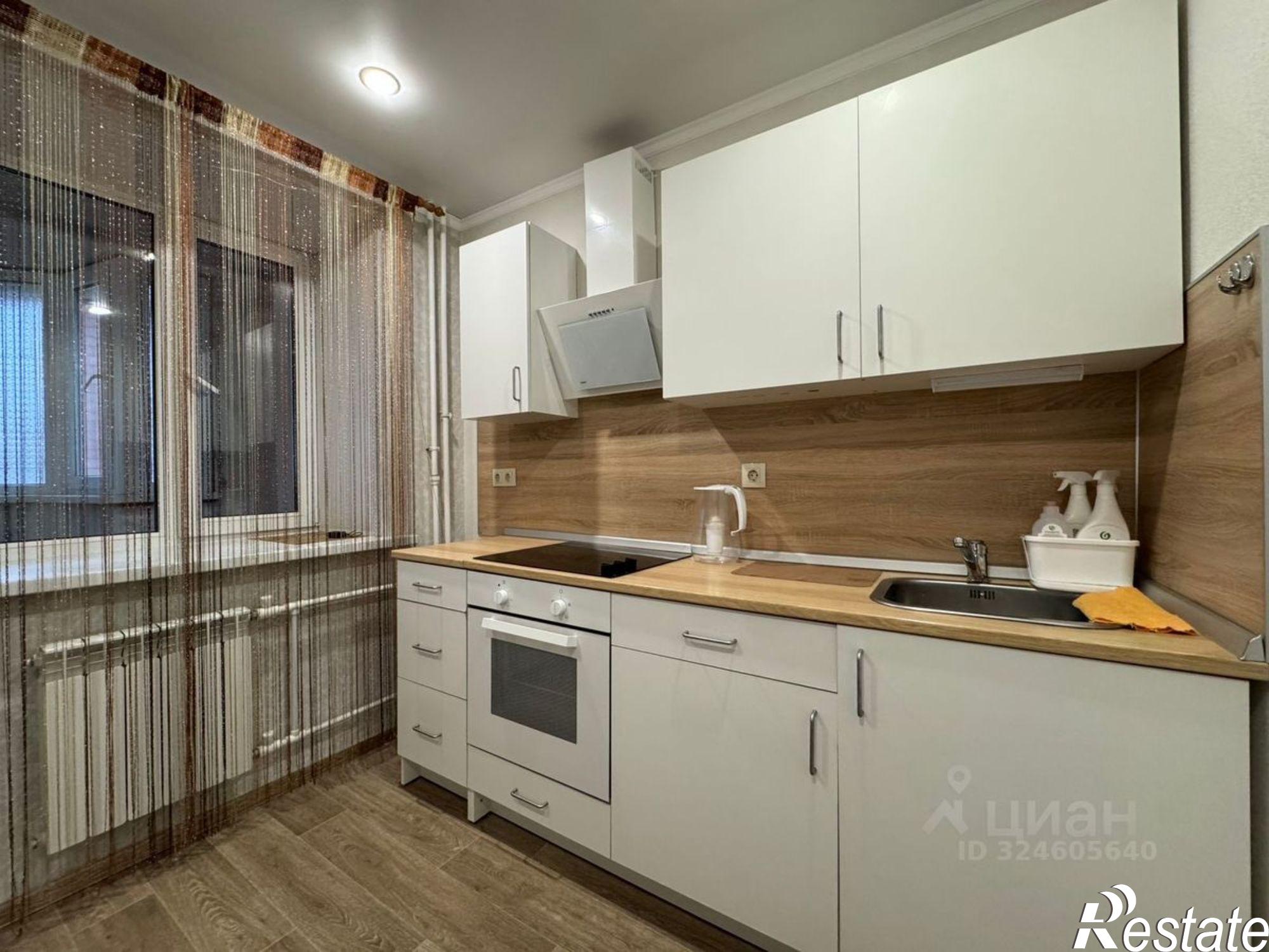 Сдать квартиру за 35 000 рублей на проспект Ямашева, 38