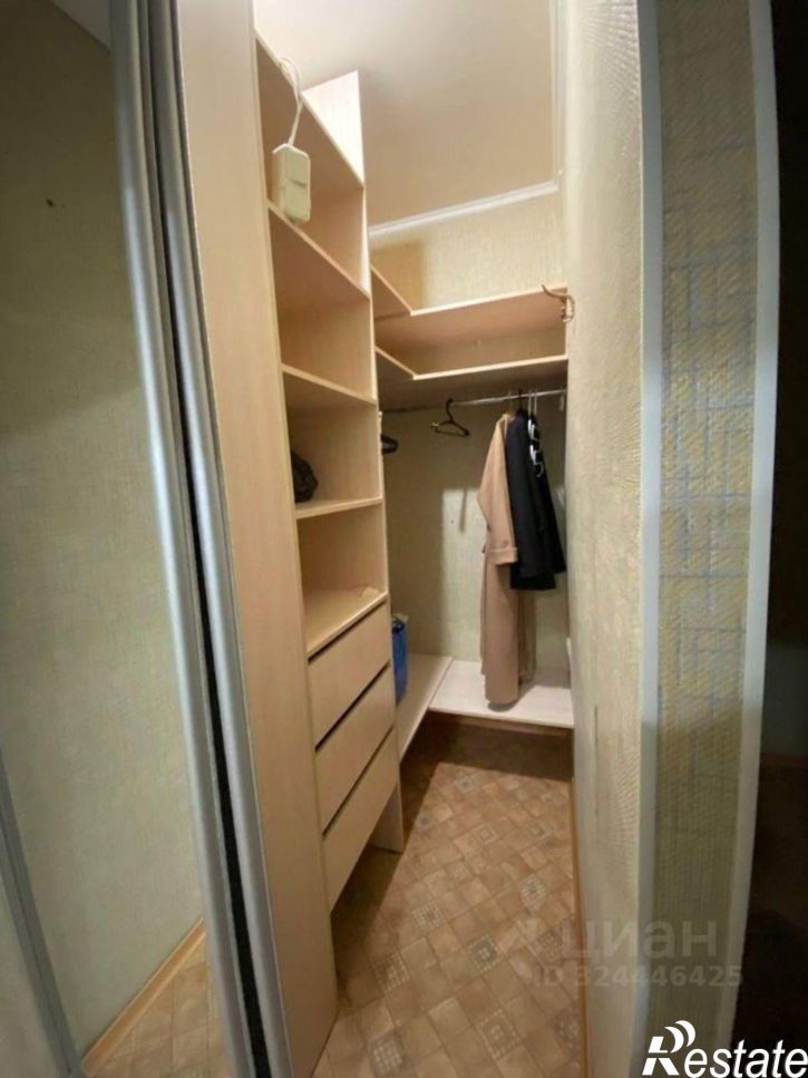 2-комн квартира ул Декабристов, 87,  д. 87