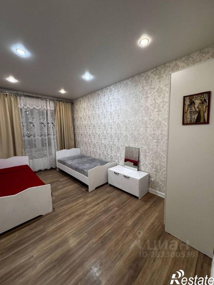 3-комн квартира ул Портовая, 37В,  д. 37В