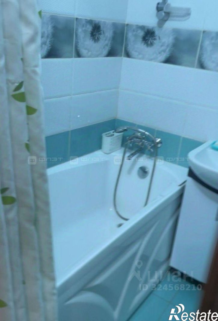 3-комн квартира Светлая улица, 18,  д. 18