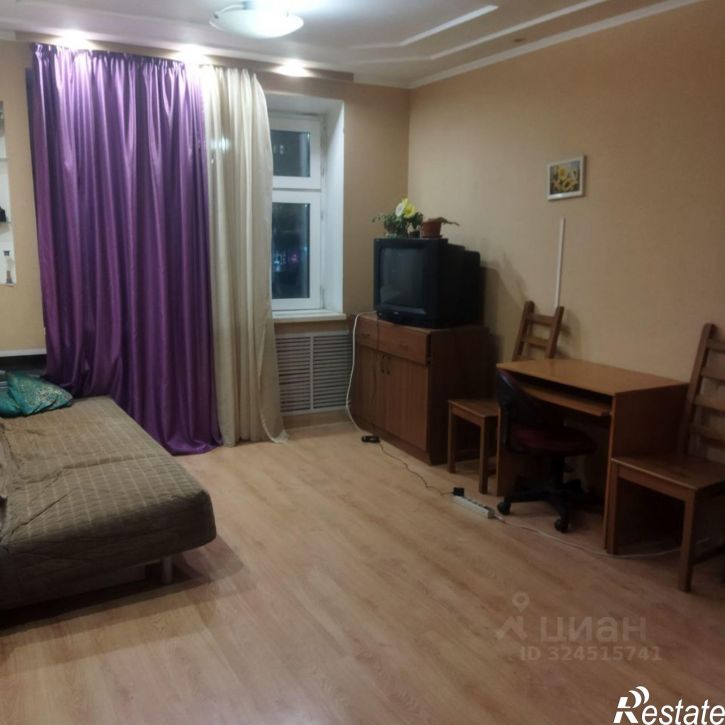 2-комн квартира улица Академика Глушко, 17,  д. 17