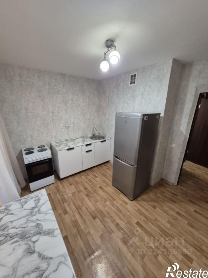 1-комн квартира улица Академика Глушко, 8,  д. 8