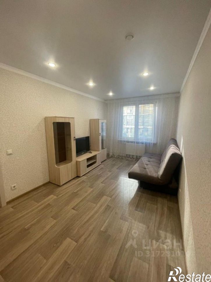 1-комн квартира ул Александра Курынова, 4 2,  д. 4 2,  к. 2