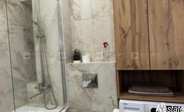 1-комн квартира улица Александра Курынова, 4,  д. 4