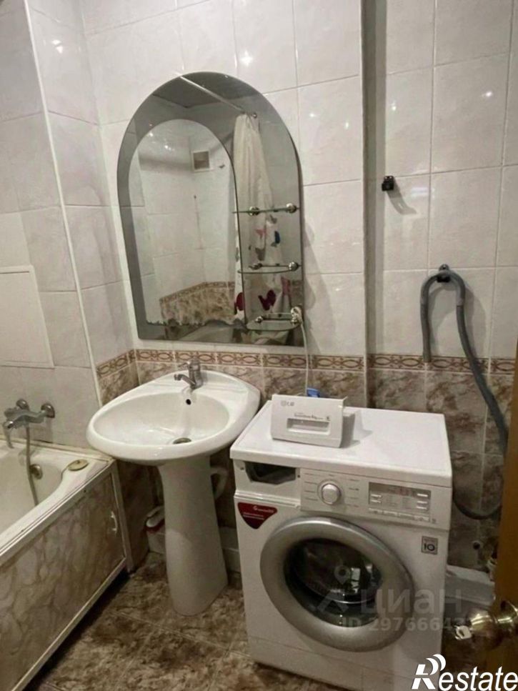 2-комн квартира ул Меридианная, 11,  д. 11