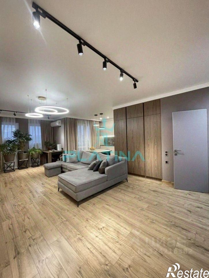 3-комн квартира Роторная улица, 27Е,  д. 27Е