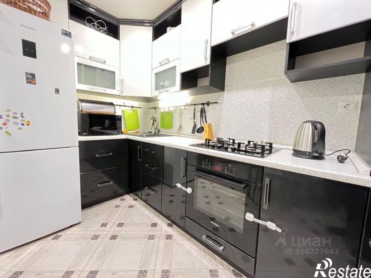 2-комн квартира улица Комиссара Габишева, 23,  д. 23